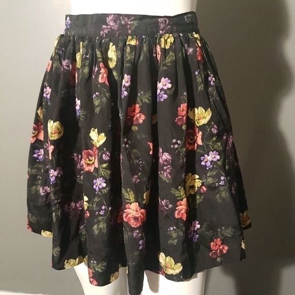 Talula Floral Mini Skirt  - Picture 5 of 7
